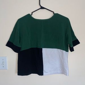 SHEIN - small casual t shirt/crop top